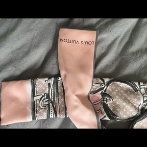 LOUIS VUITTON textile